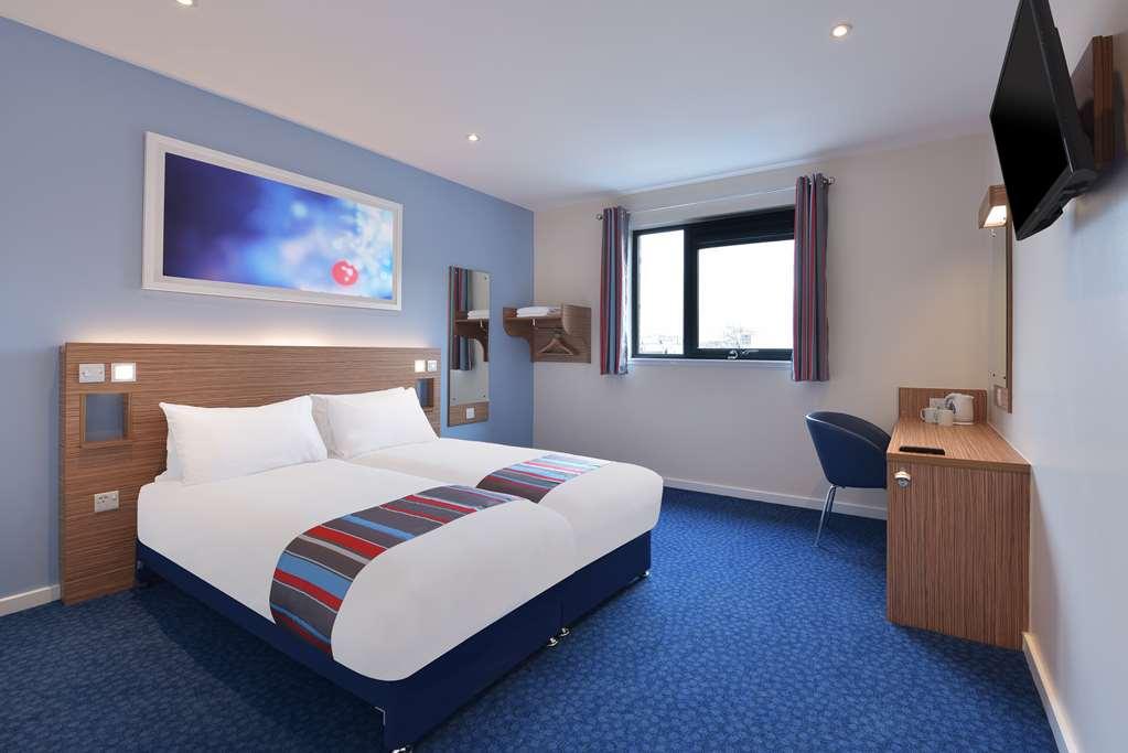 Travelodge Dundee Strathmore Avenue Phòng bức ảnh