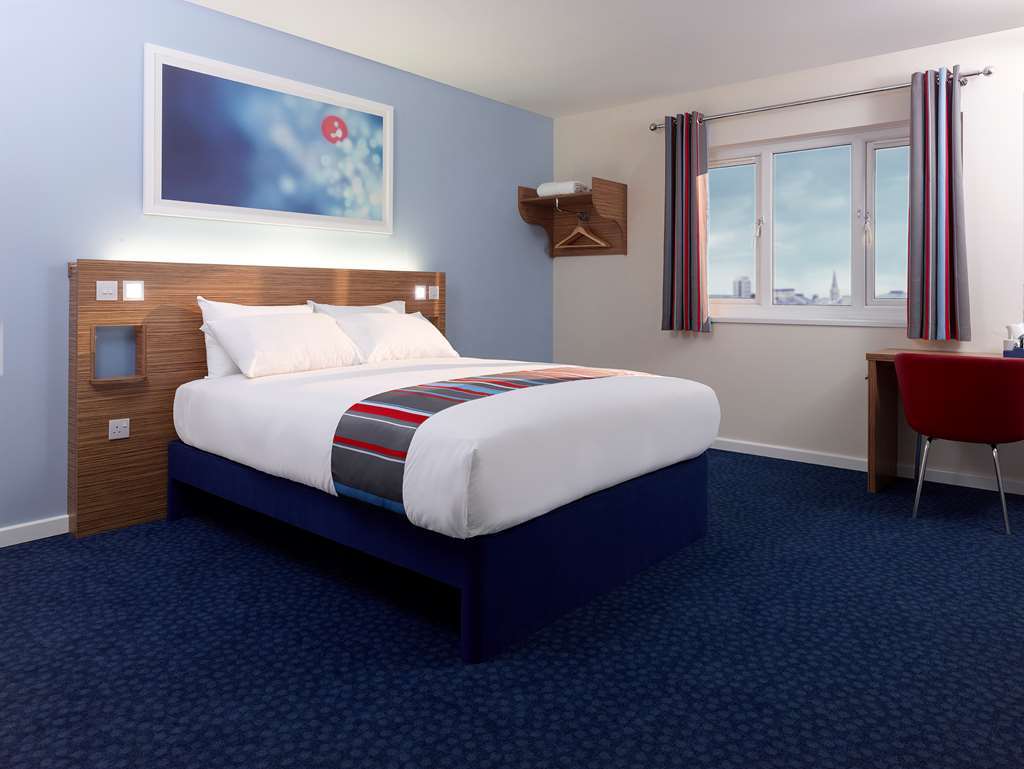 Travelodge Dundee Strathmore Avenue Phòng bức ảnh