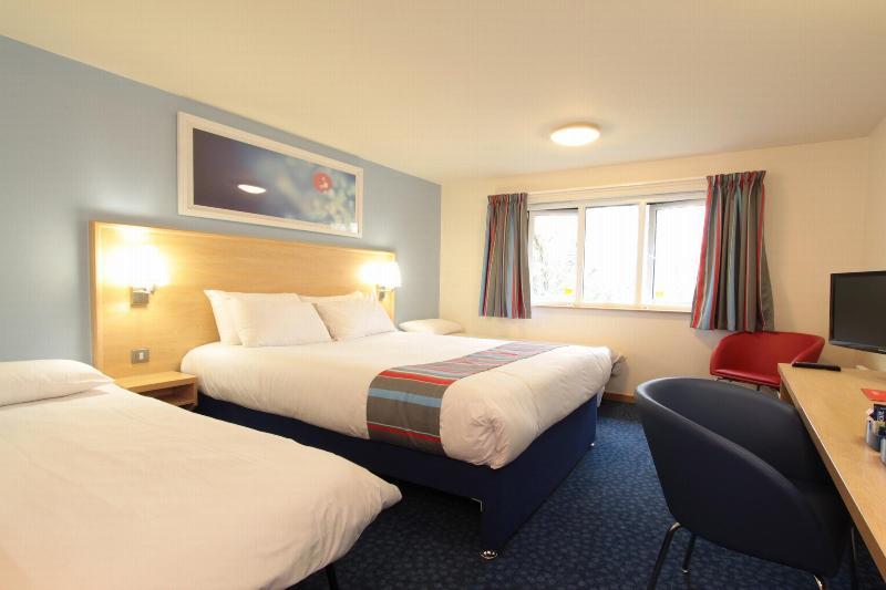 Travelodge Dundee Strathmore Avenue Ngoại thất bức ảnh