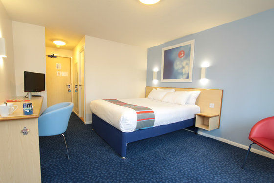 Travelodge Dundee Strathmore Avenue Phòng bức ảnh